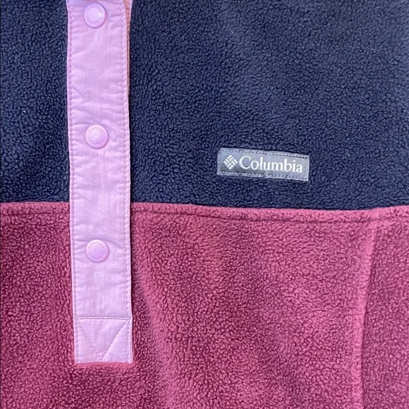Columbia Women's Two-Tone Fleece Sweatshirt  - Navy Blue and Burgundy - Size S - Picture 3 of 8